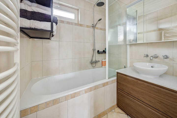 Photo 4 of Sint Hubertusstraat 18