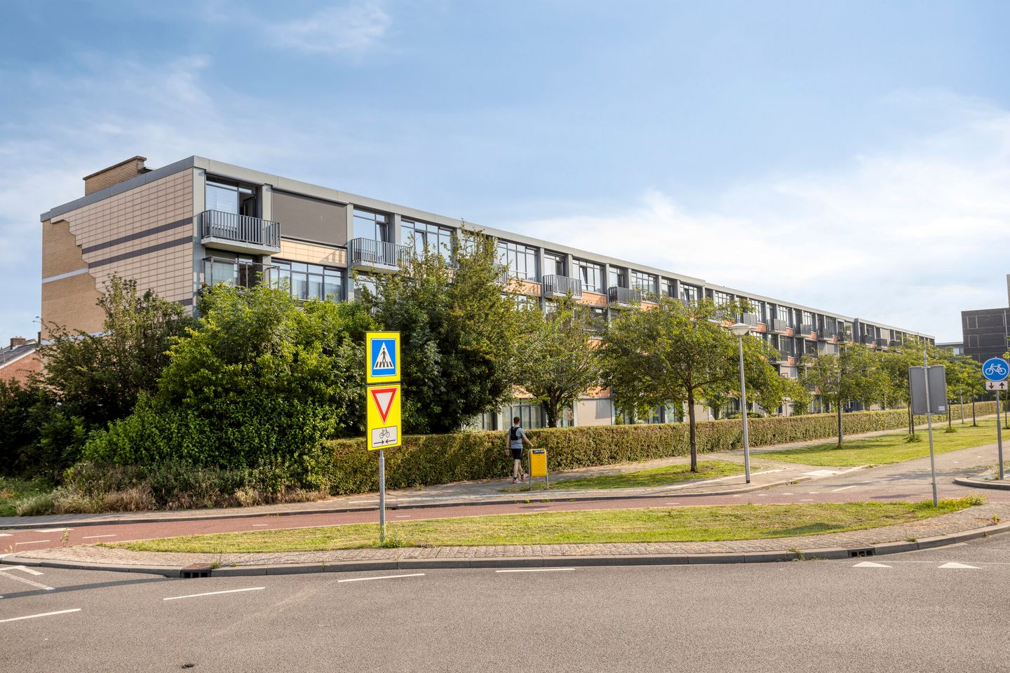 Photo 4 of Raafstraat 24