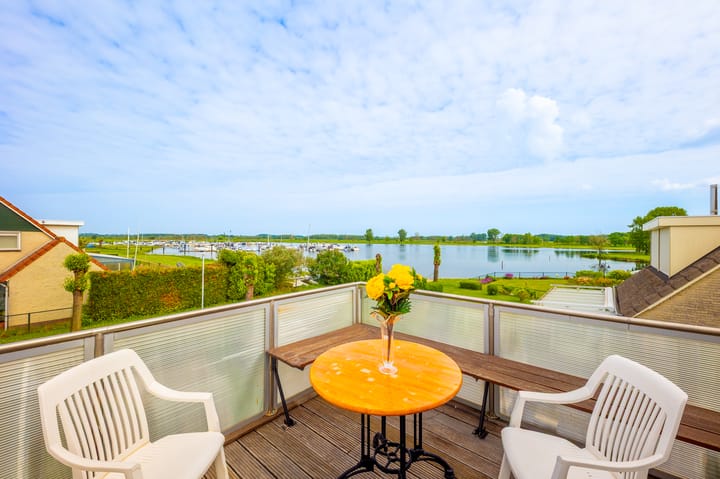 Vrijstaande woning te koop: in 't Broek 5-102, Stevensweert