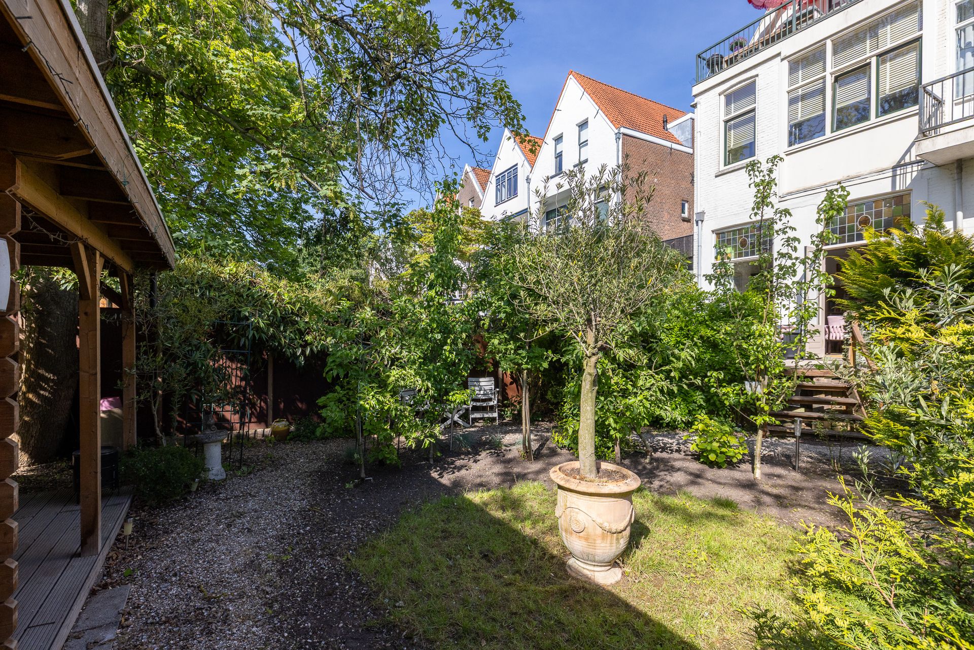 Apartment in Rotterdam - View 3