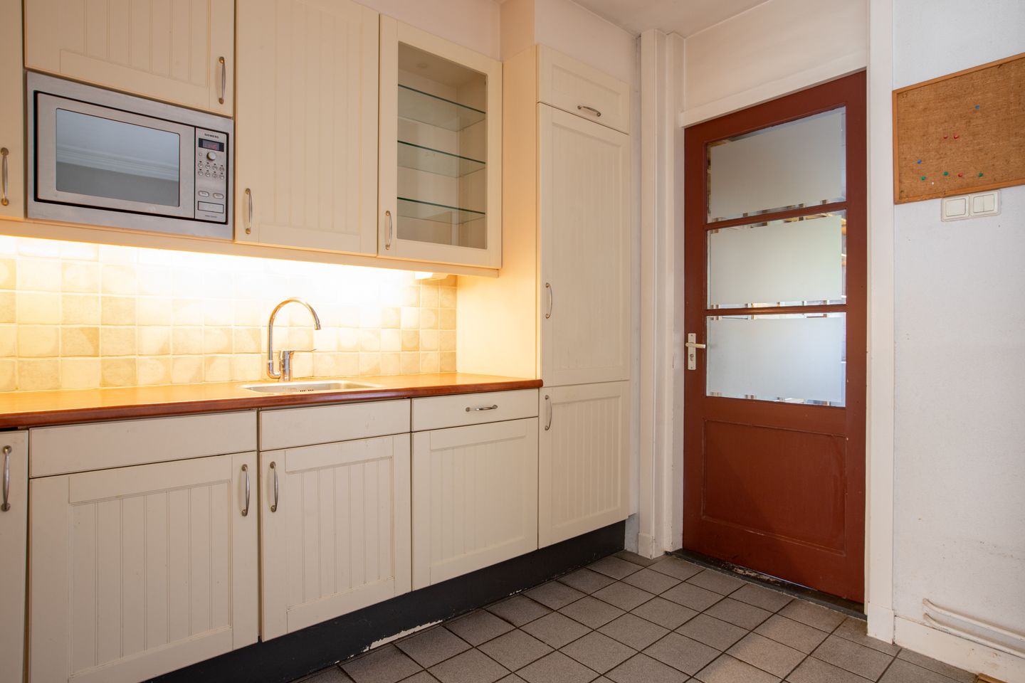 Photo 20 of Joubertstraat 186