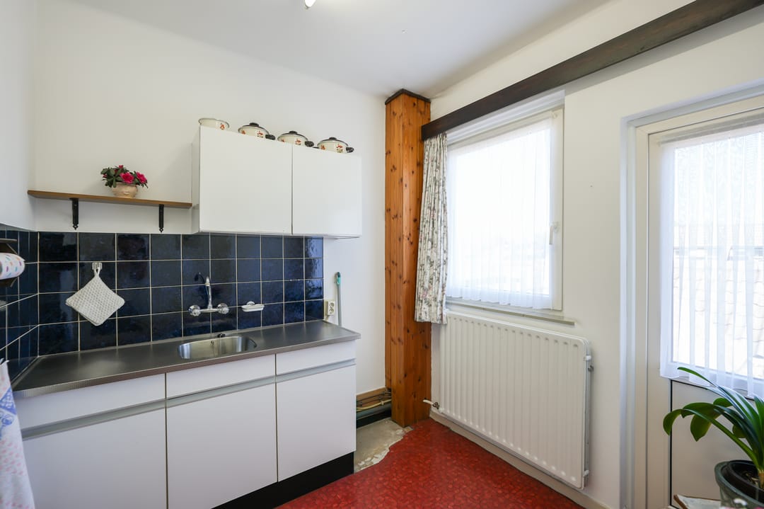 Photo 8 of Kapelstraat 36