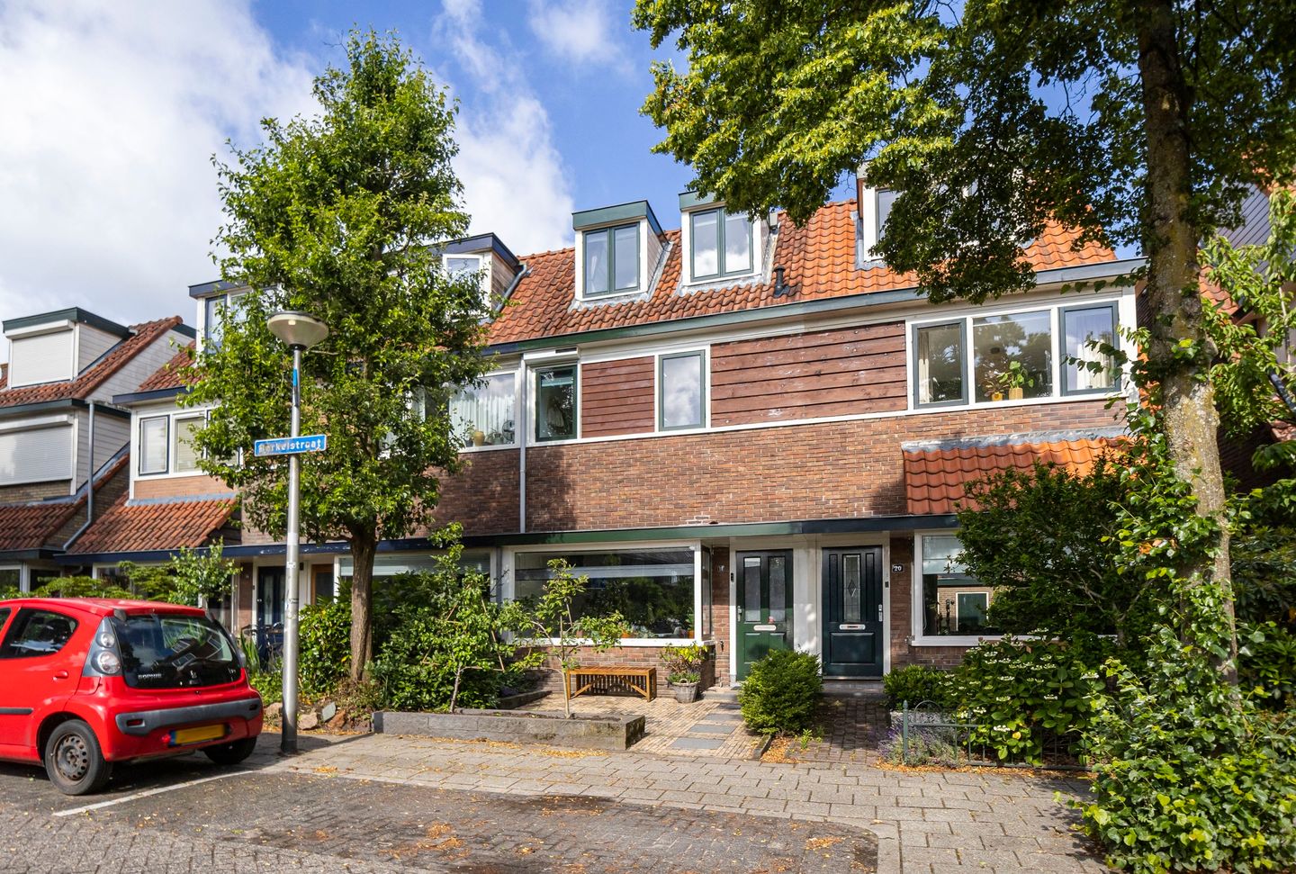 Foto 1 van Berkelstraat 18