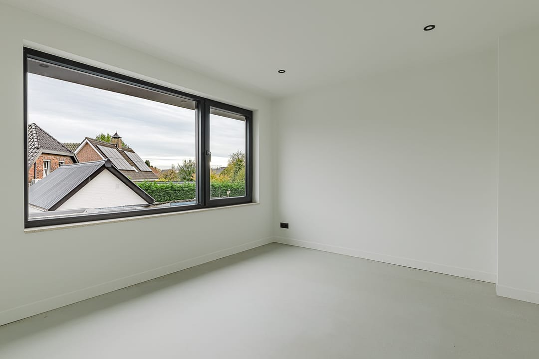 Photo 37 of Pastoor Bielarsstraat 29