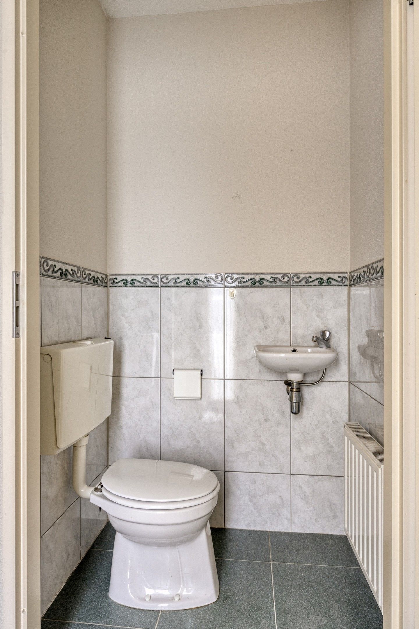 Photo 18 of Daliastraat 2-A