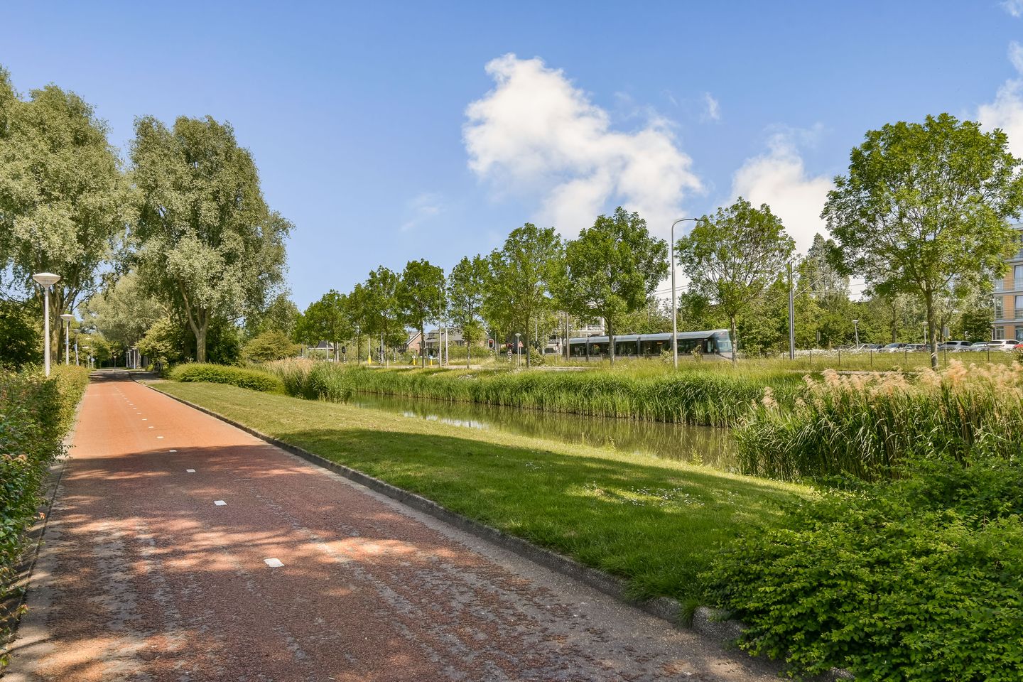 Photo 25 of Loethoelilaan 133