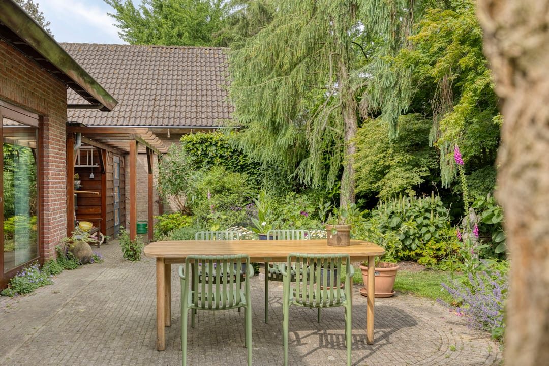 Photo 32 of Seringenstraat 5