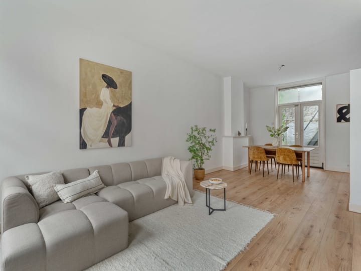 Photo 4 of Borneostraat 17