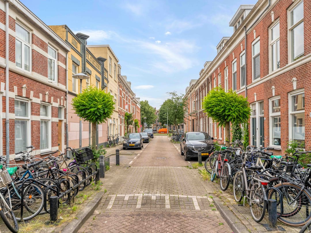 Photo 31 of Borneostraat 17