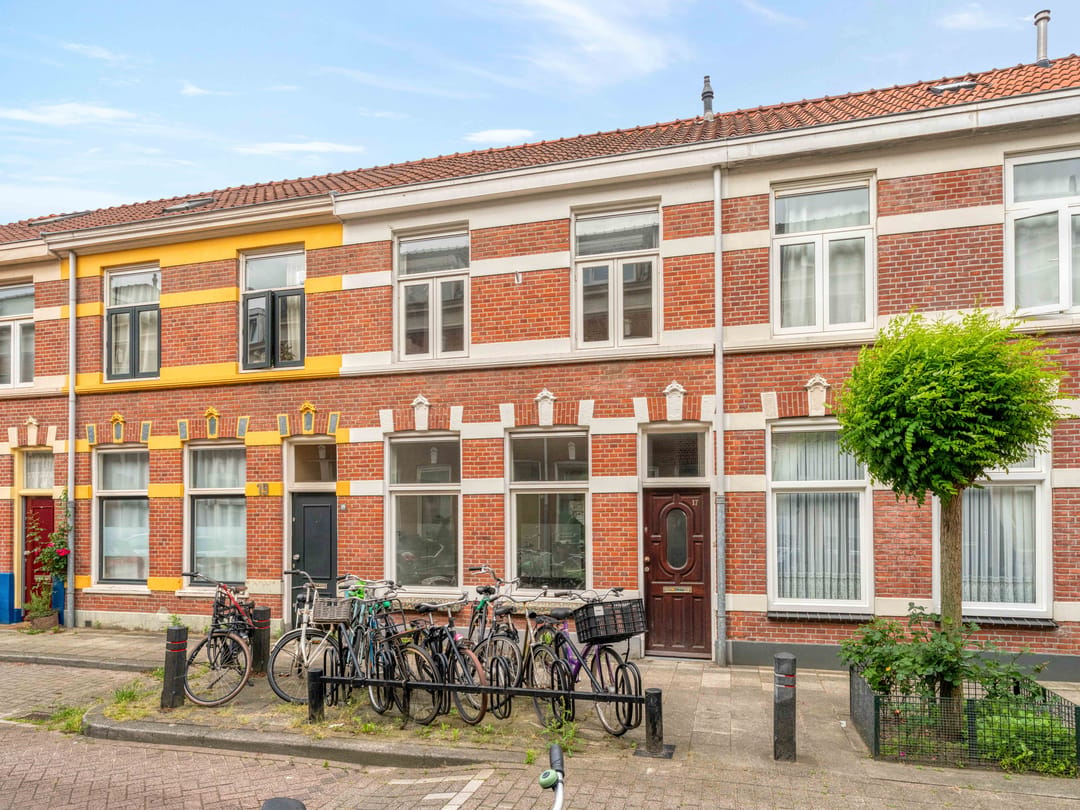 Photo 1 of Borneostraat 17