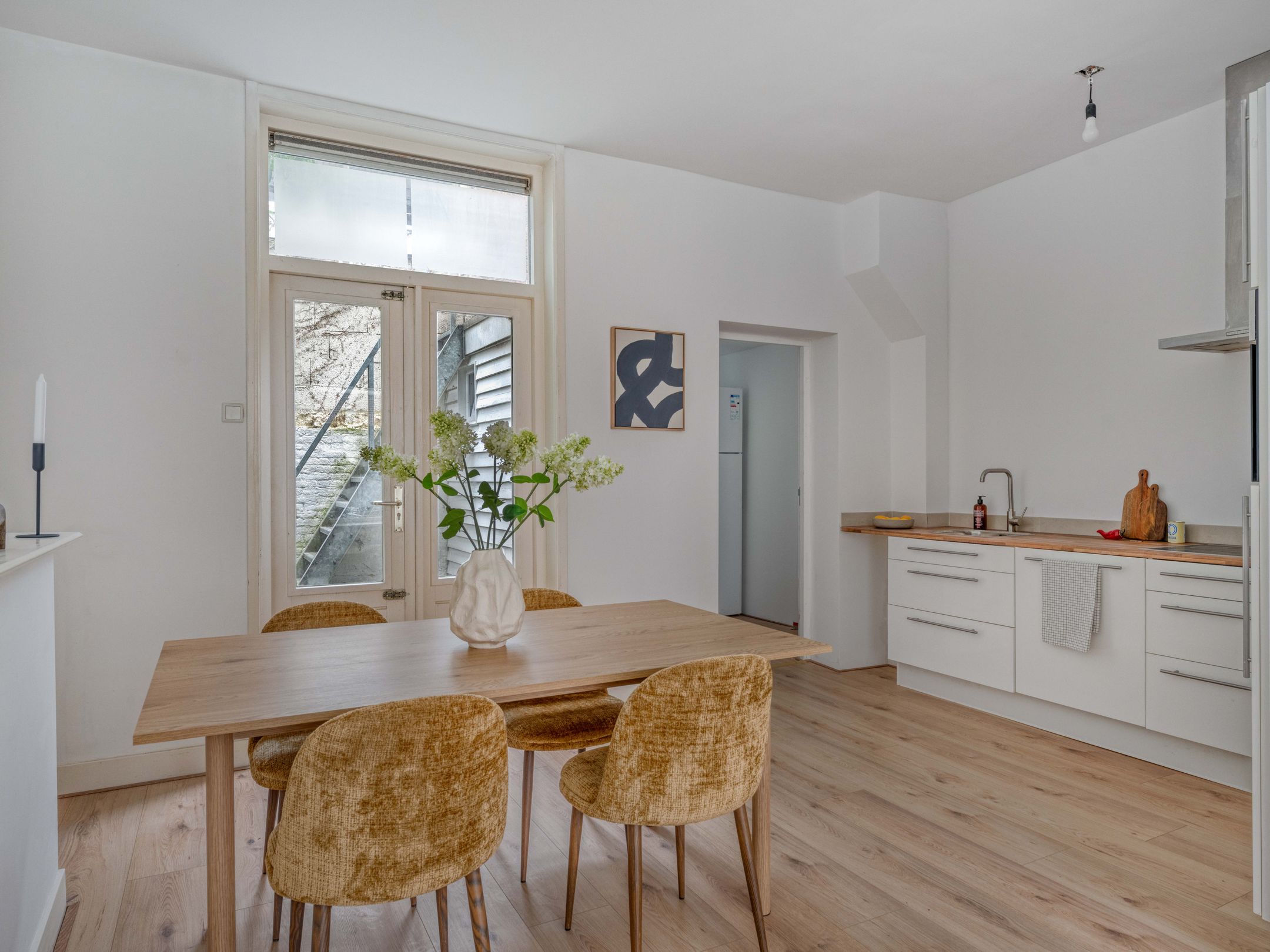 Photo 6 of Borneostraat 17