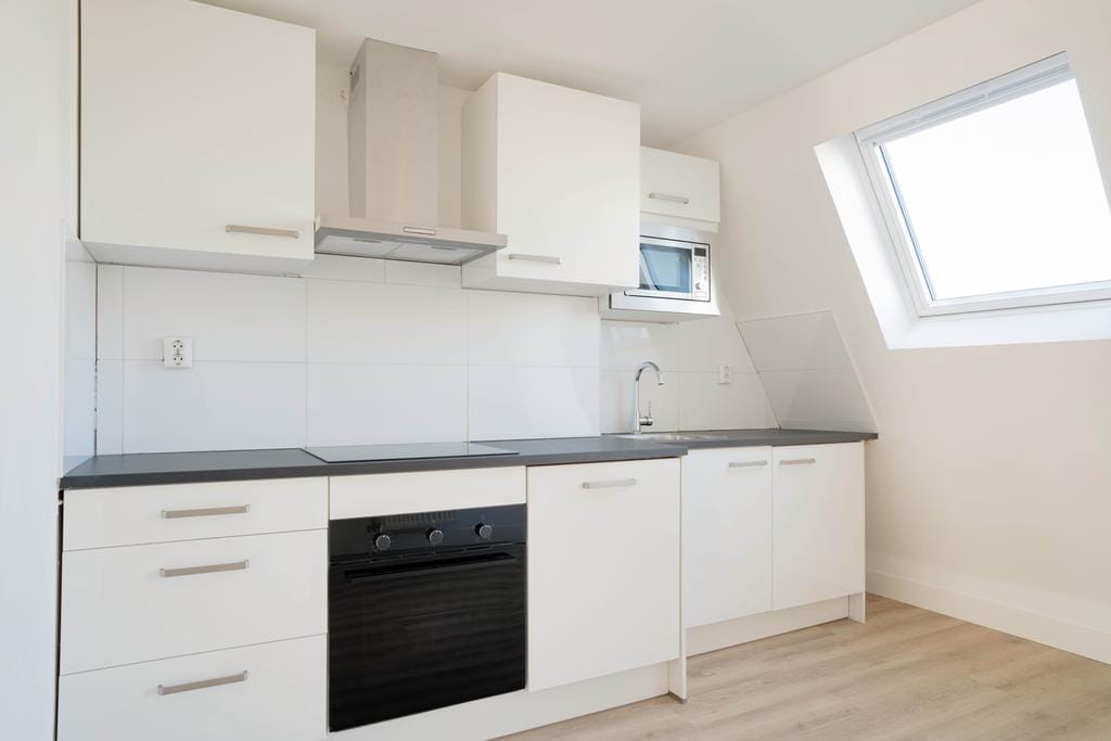 Photo 4 of Filips van Almondestraat 3-4