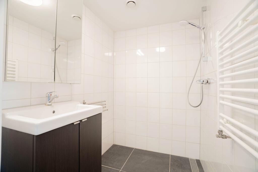 Photo 8 of Filips van Almondestraat 3-4
