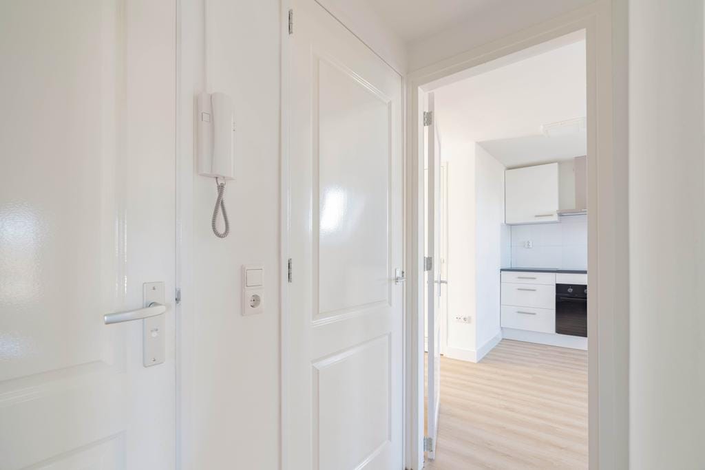 Photo 15 of Filips van Almondestraat 3-4