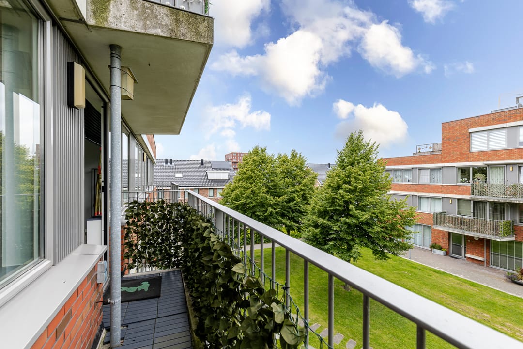 Photo 17 of Johan de Wittstraat 131