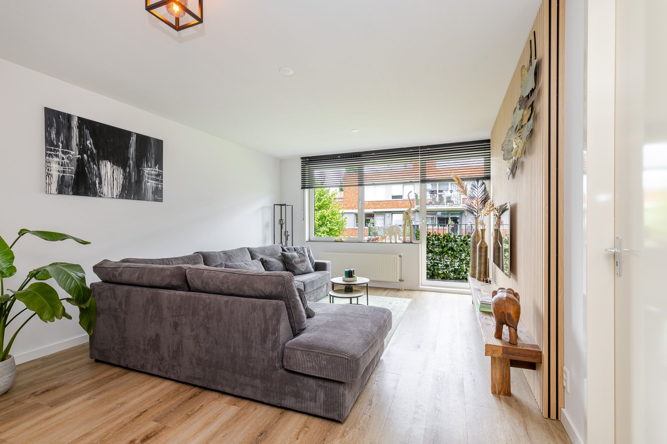 Photo 12 of Johan de Wittstraat 131