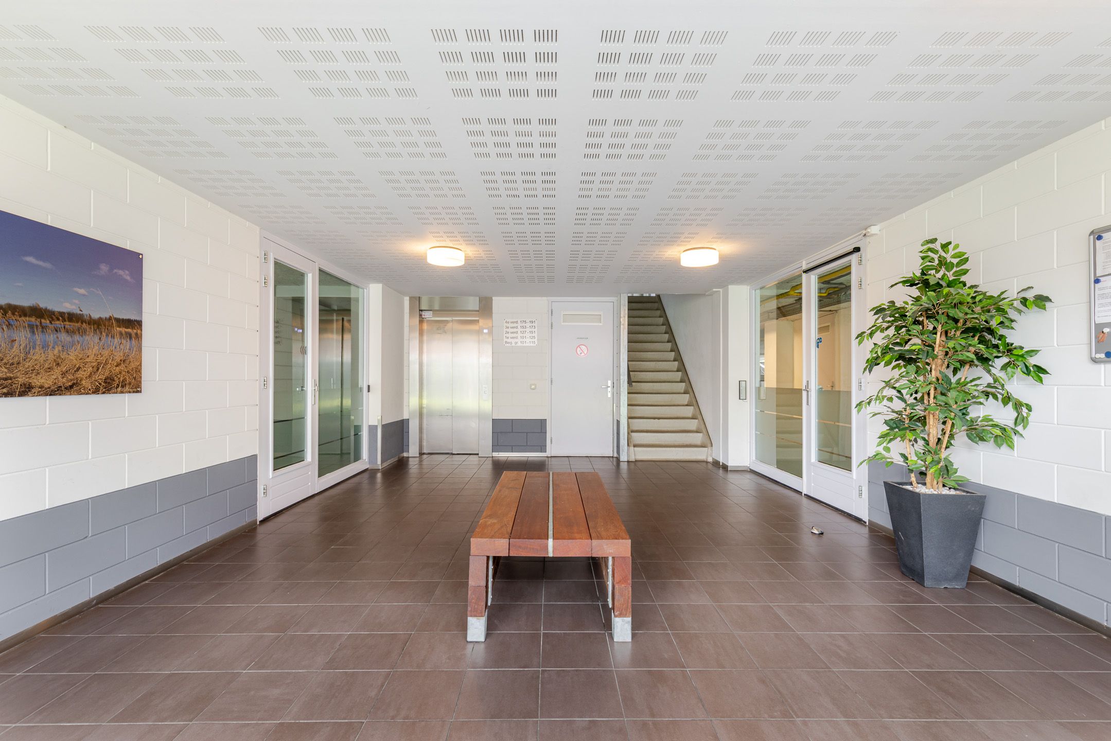 Photo 9 of Johan de Wittstraat 131