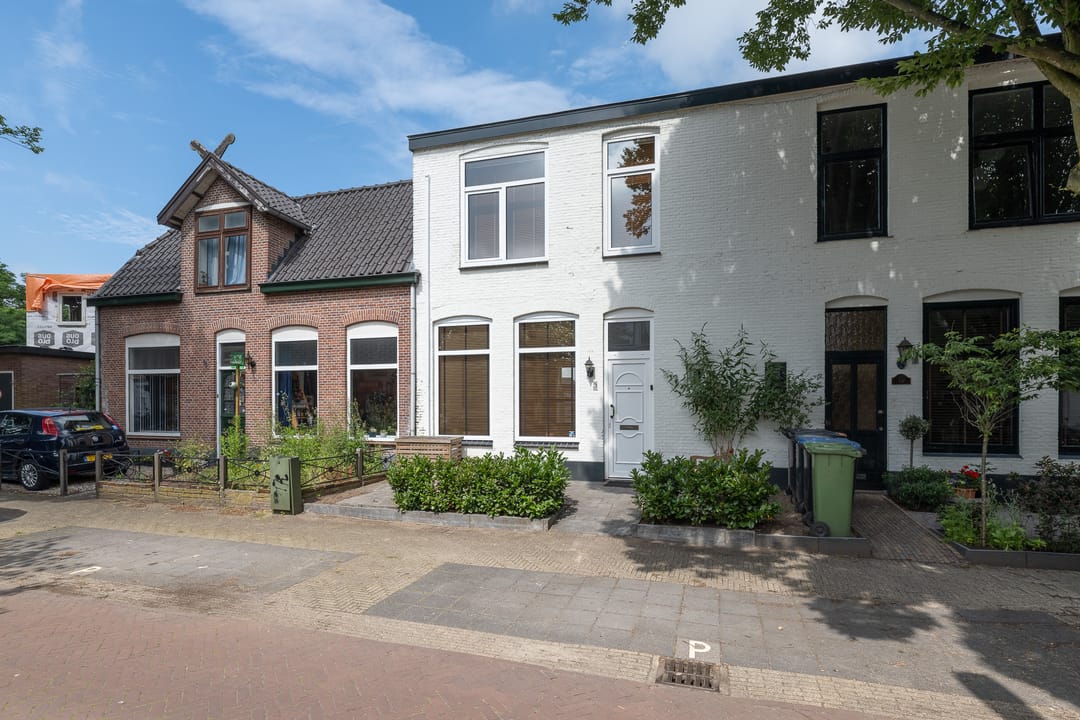 Photo 31 of Van Leeuwenhoekstraat 3