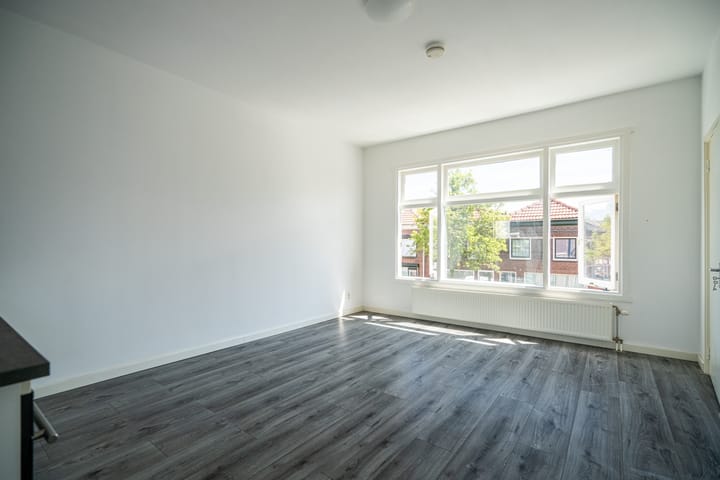 Photo 2 of Sieboldstraat 2-C