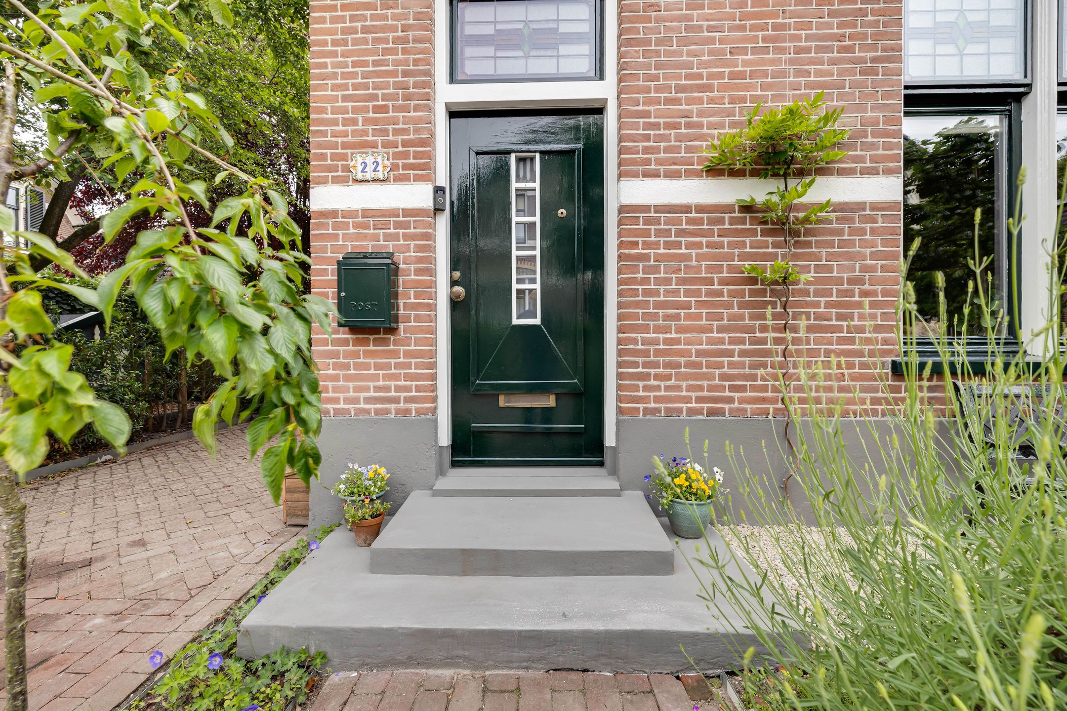 Foto 45 van Trompstraat 22