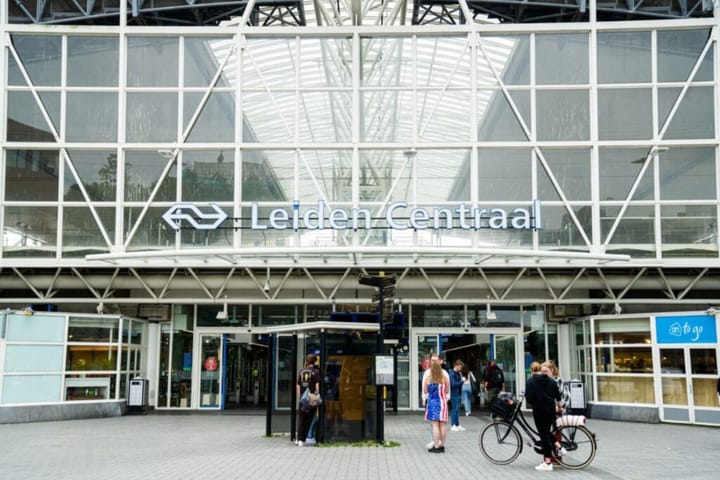 Stationsplein 3-E, Leiden