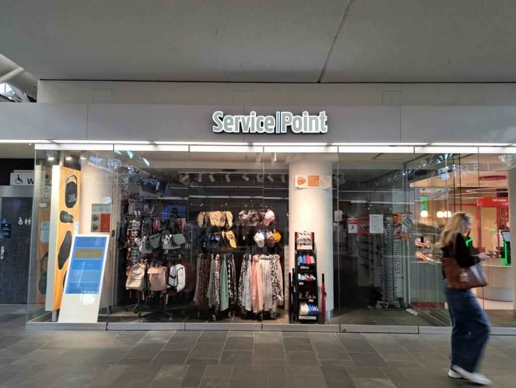 Bekijk foto 3 van Stationsplein 3-E