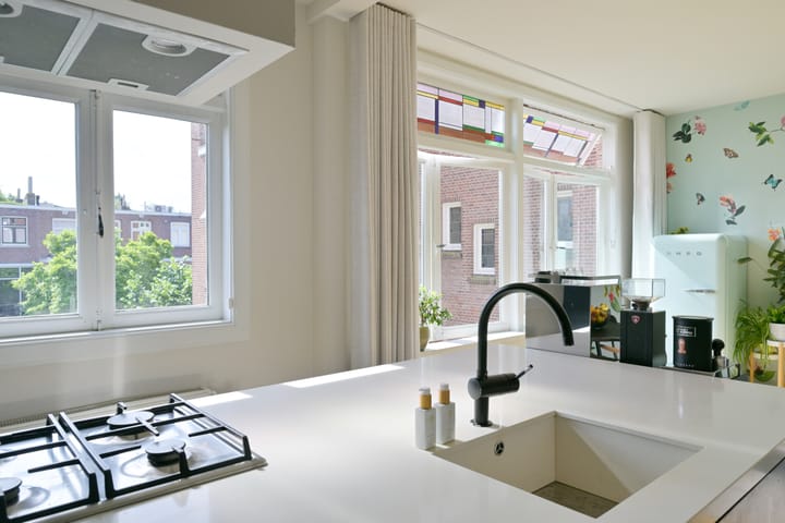 Appartement te koop: Rozenburglaan 112A, Rotterdam