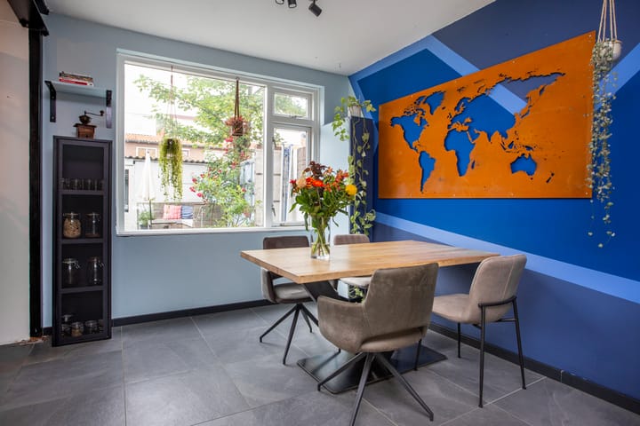 Tussenwoning te koop: Admiraal Helfrichstraat 30, De Meern
