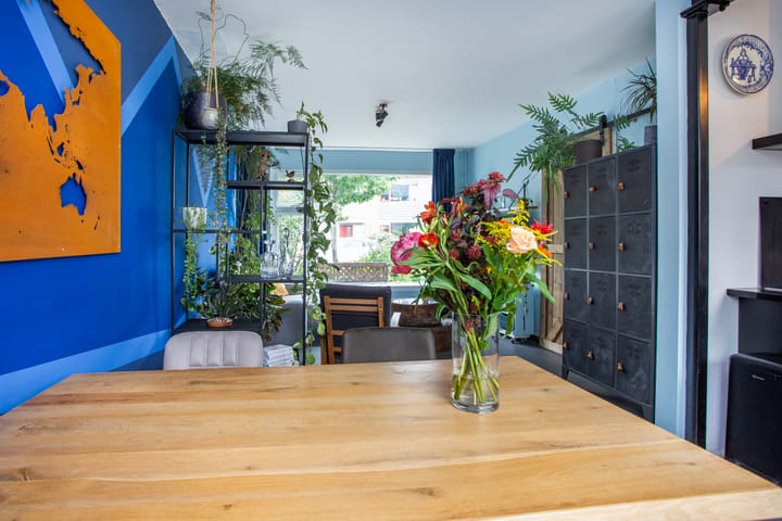 Tussenwoning te koop: Admiraal Helfrichstraat 30, De Meern