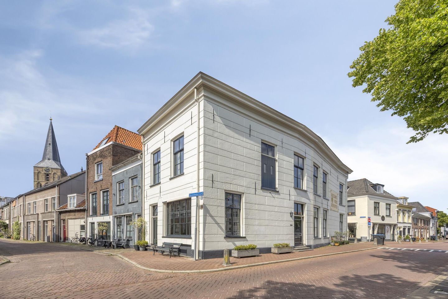 Foto 1 van Burgwal 15