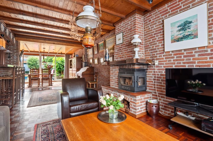 Tussenwoning te koop: Adriaan Poortersstraat 41, Vught