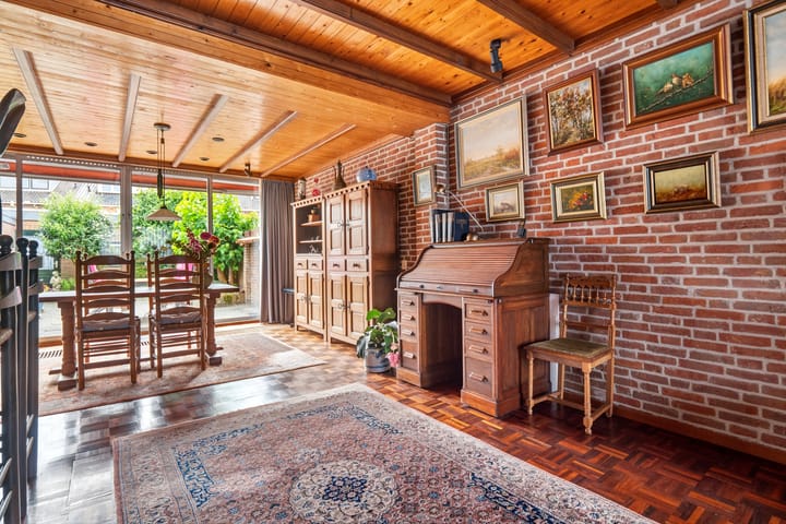 Tussenwoning te koop: Adriaan Poortersstraat 41, Vught
