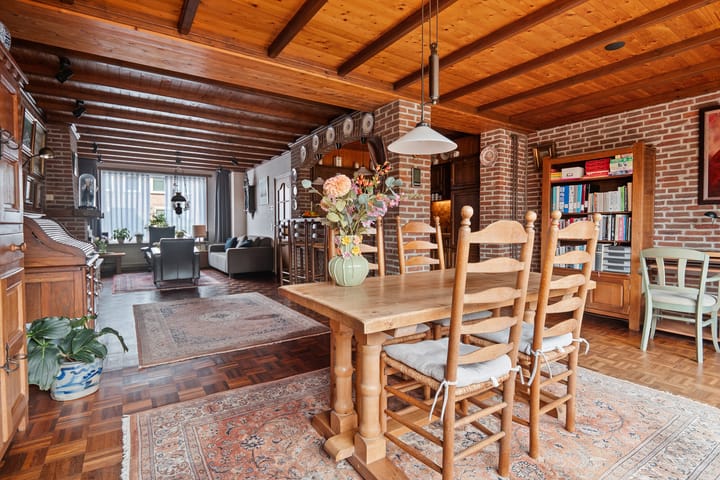 Tussenwoning te koop: Adriaan Poortersstraat 41, Vught