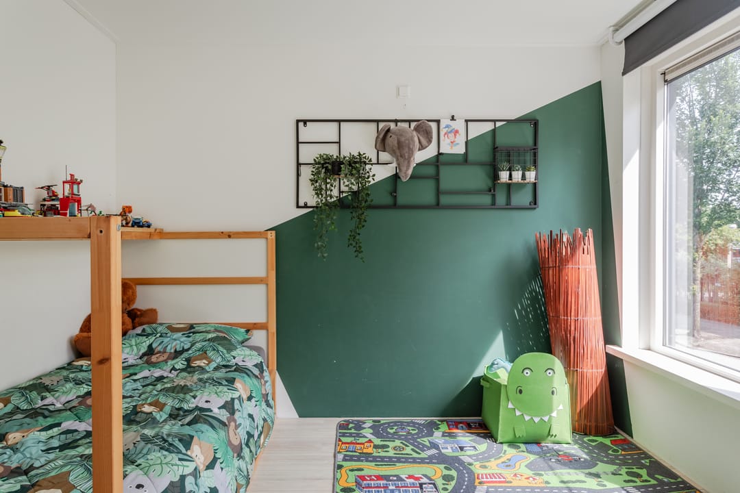 Photo 28 of Beatrixstraat 42