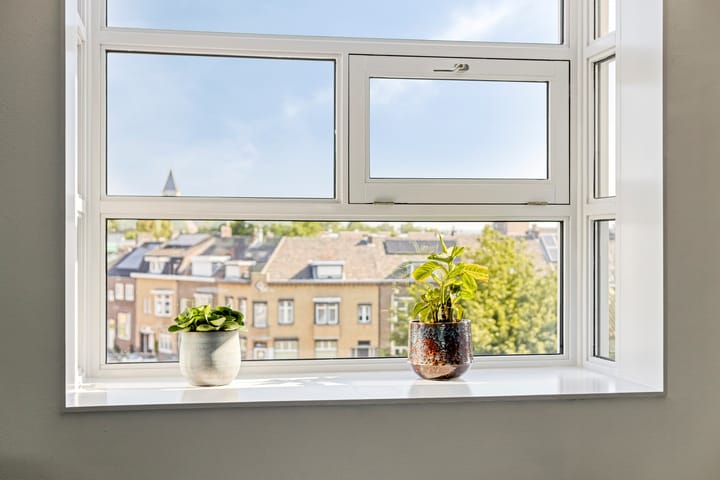 Appartement te koop: Akersteenweg 58C09, Maastricht