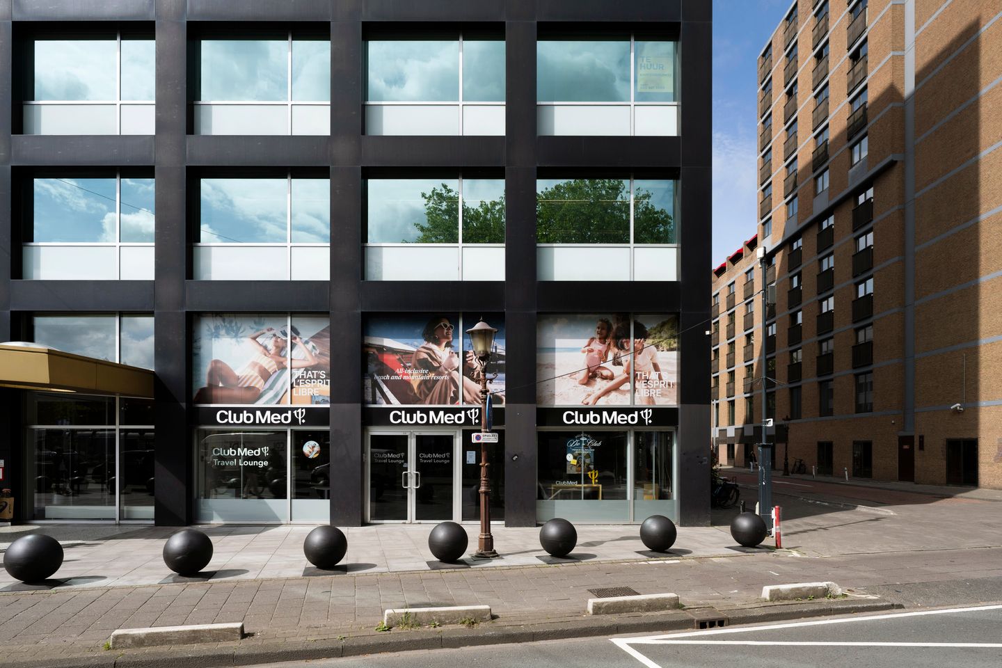 View photo 4 of Stadhouderskade 13