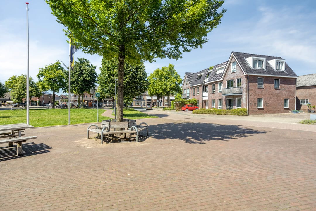 Foto 41 van Dorpsplein 34