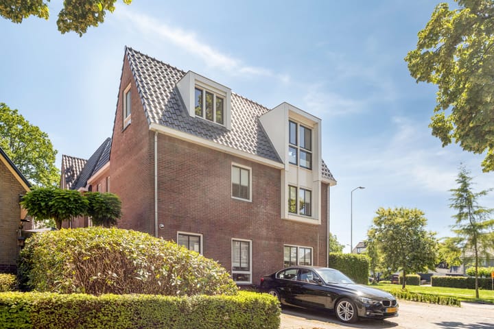 Appartement te koop: Dorpsplein 34, Wekerom