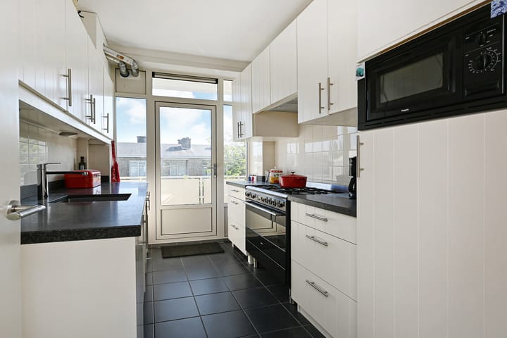 Appartement te koop: Laan van Clingendael 97, 'S-Gravenhage