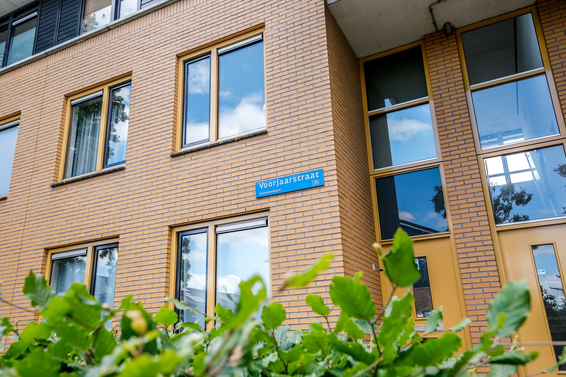 Photo 6 of Voorjaarstraat 32