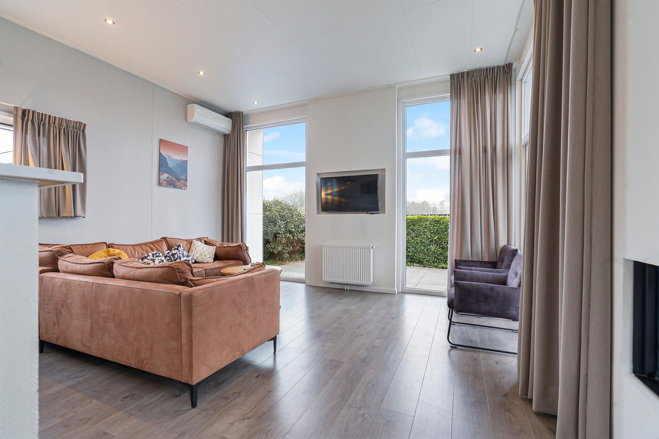 2-bedroom freehold villa in Schin op Geul — photo 3 of 5