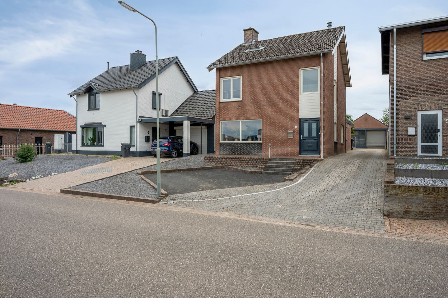 Bekijk foto 1 van Haardboomstraat 42