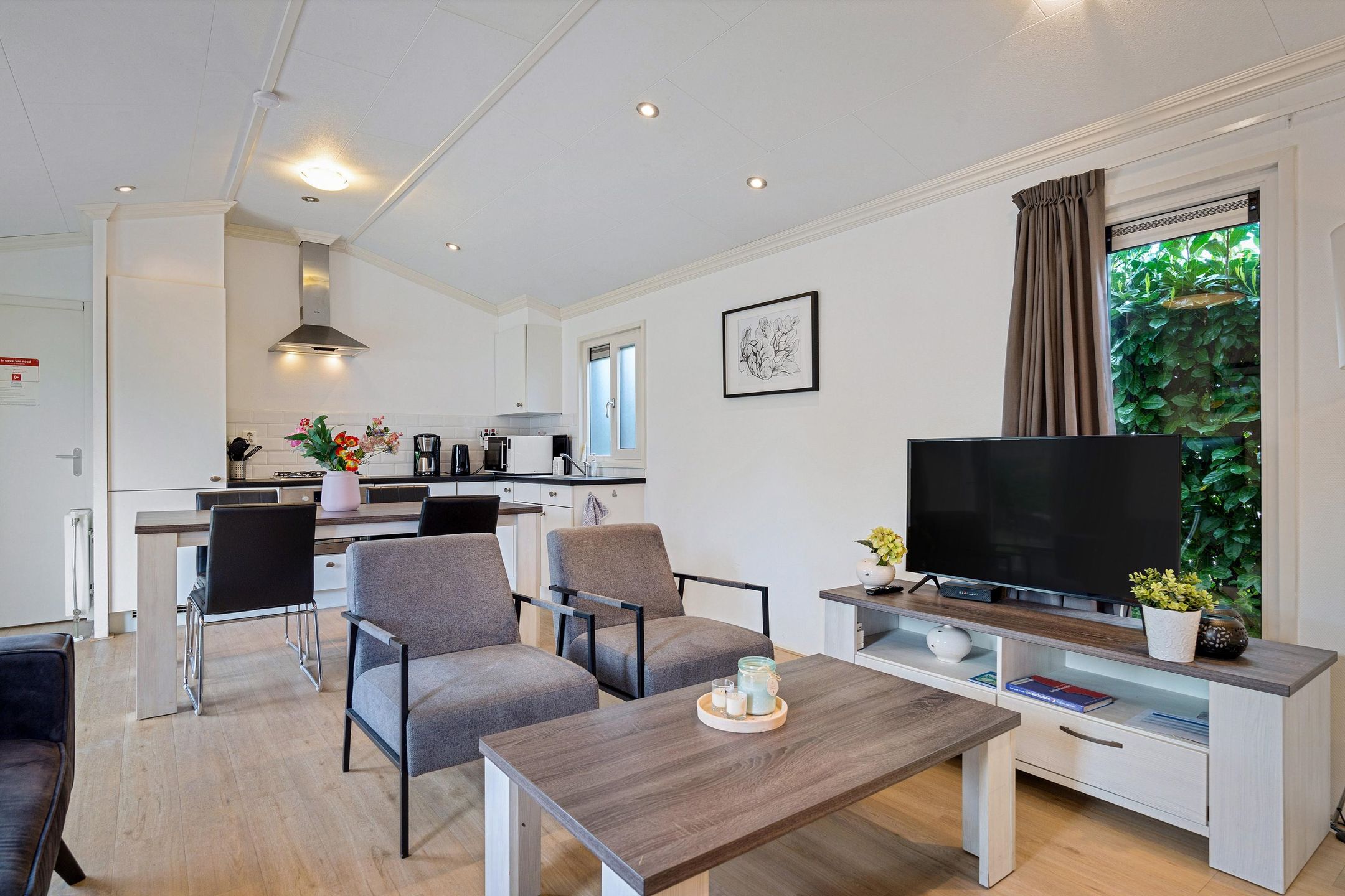 2-bedroom freehold villa in Susteren — photo 3 of 5
