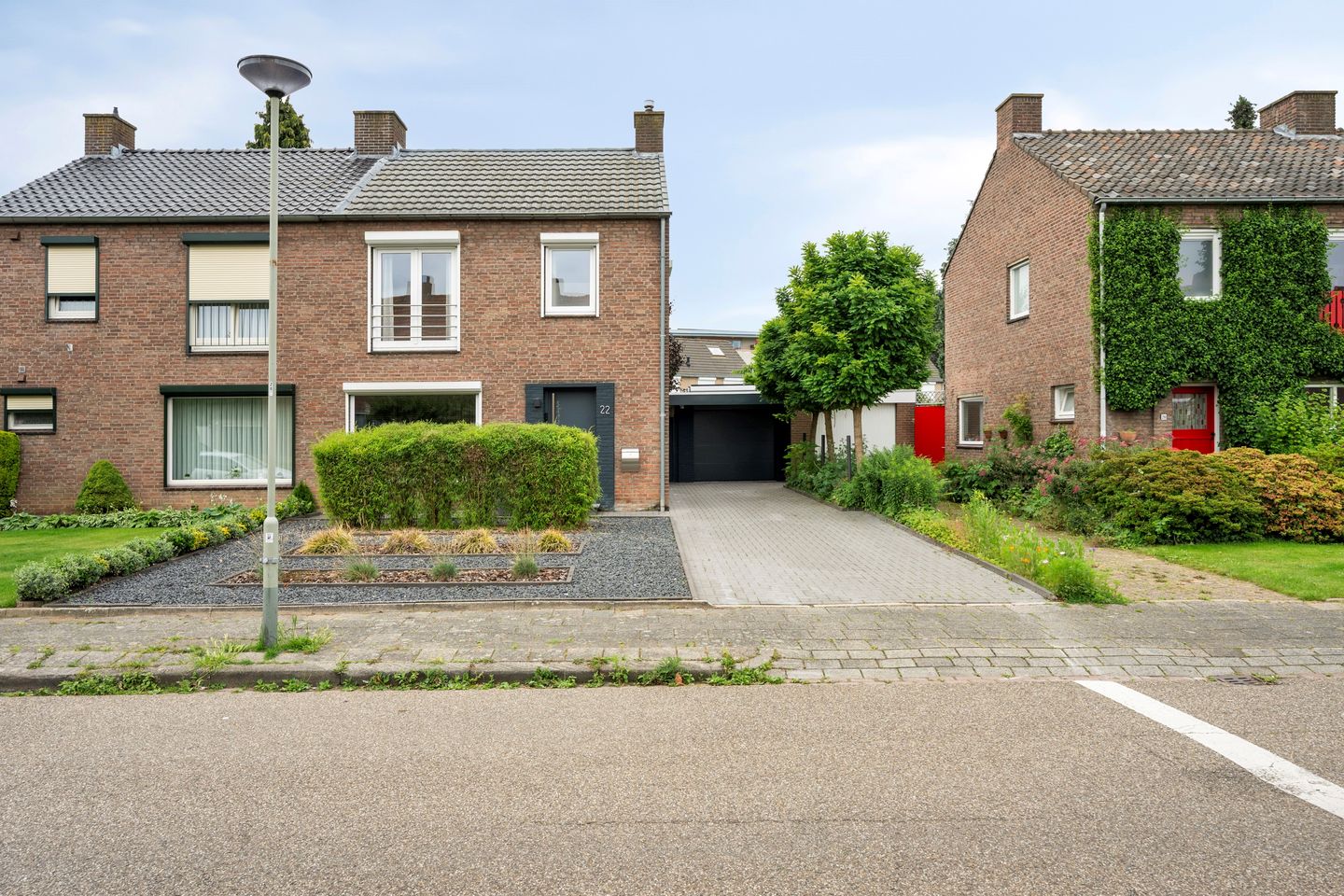 Photo 5 of Burg de Witstraat 22