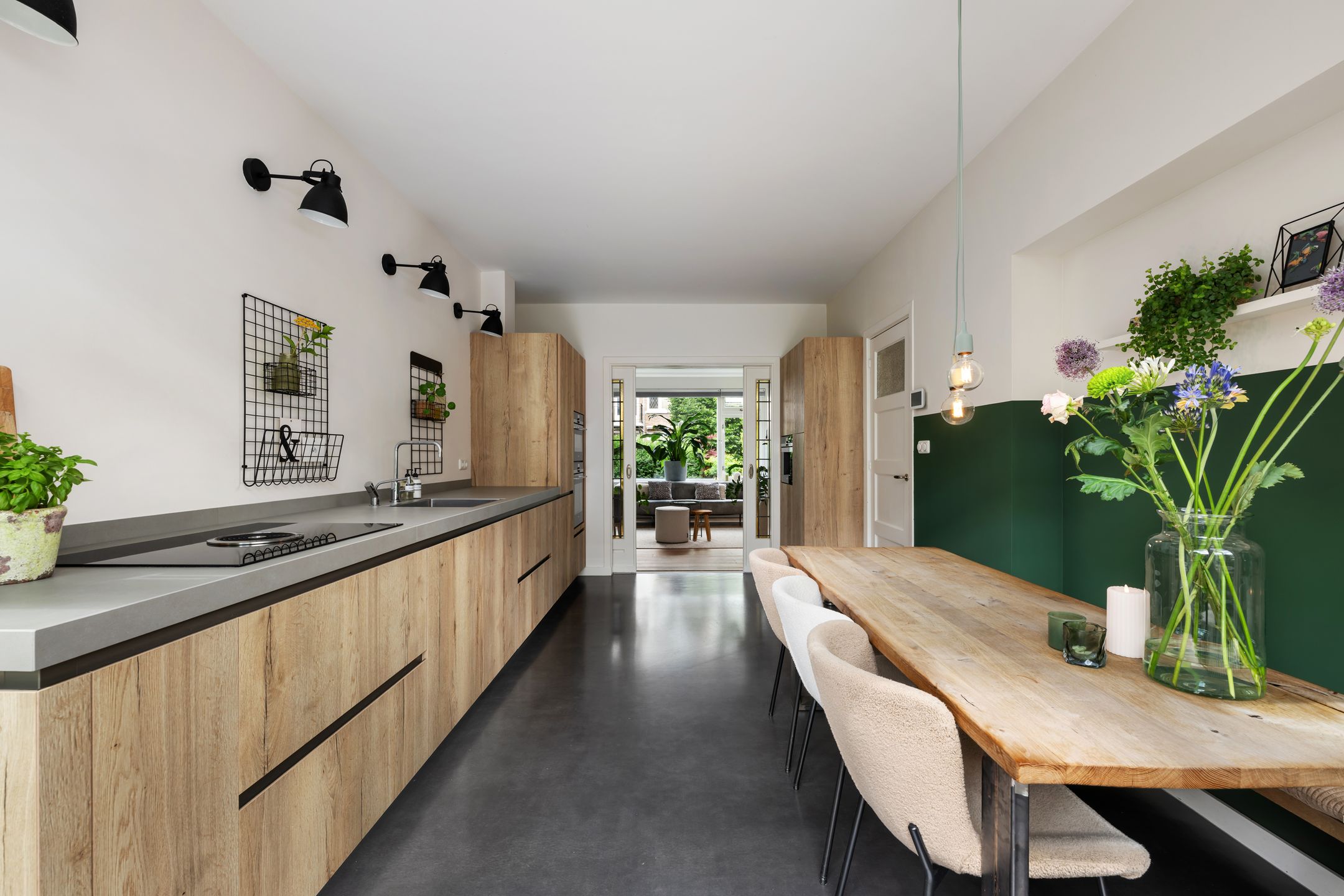Photo 9 of Sichemstraat 10-A