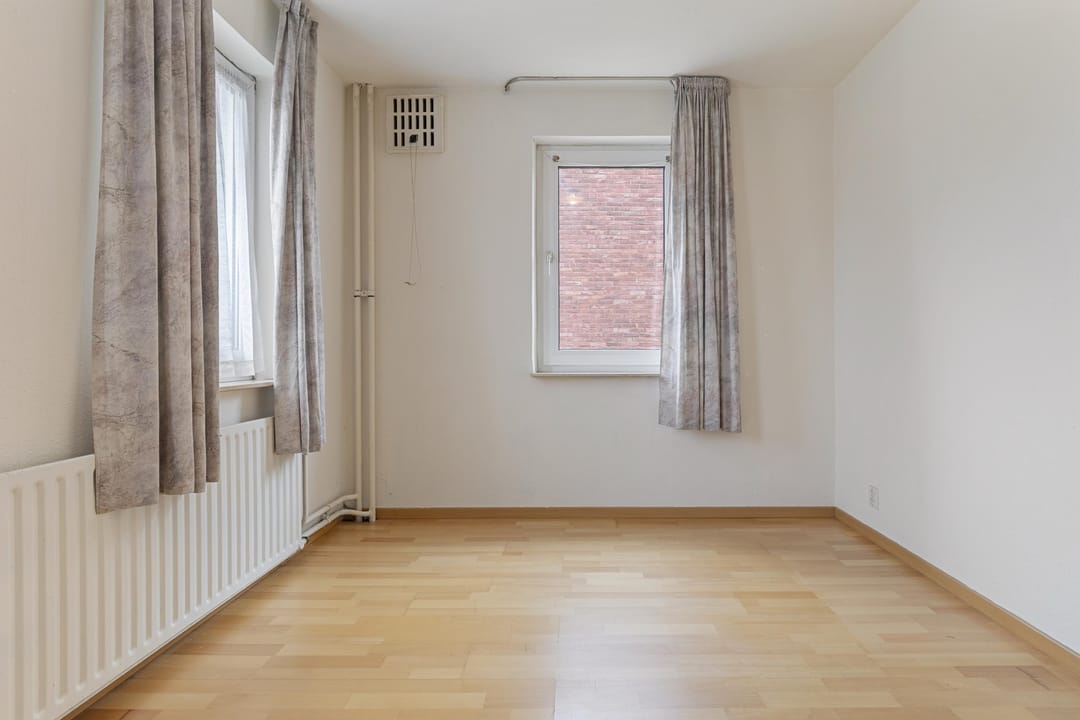 Photo 23 of Bunderstraat 258