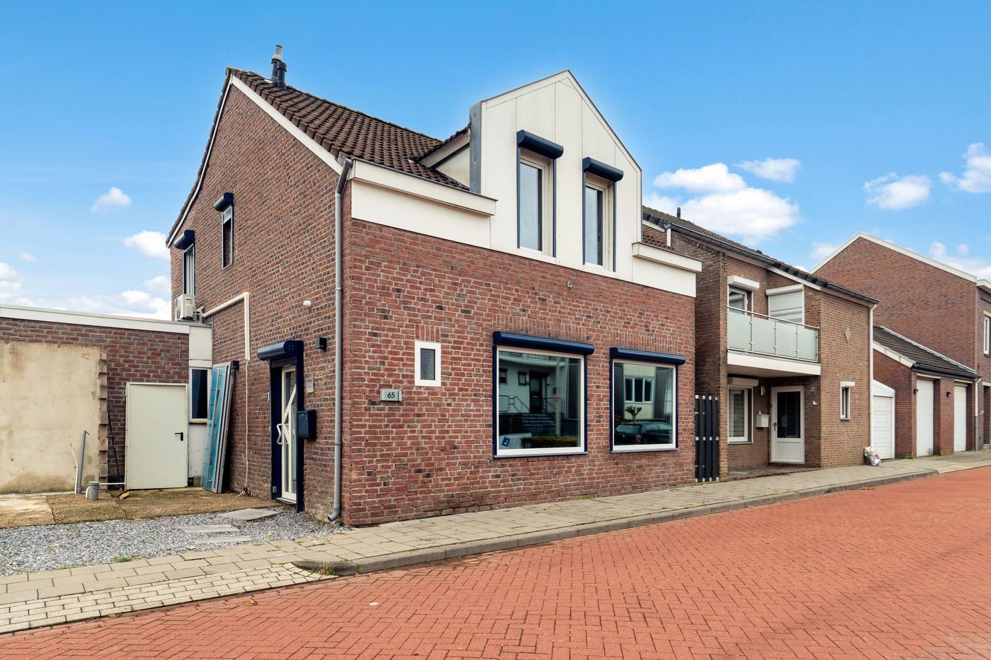 Foto 1 van Erensteinerstraat 65