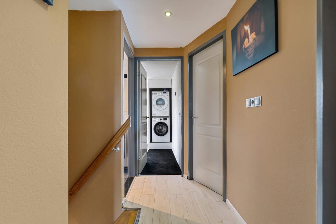 Photo 13 of Erensteinerstraat 65