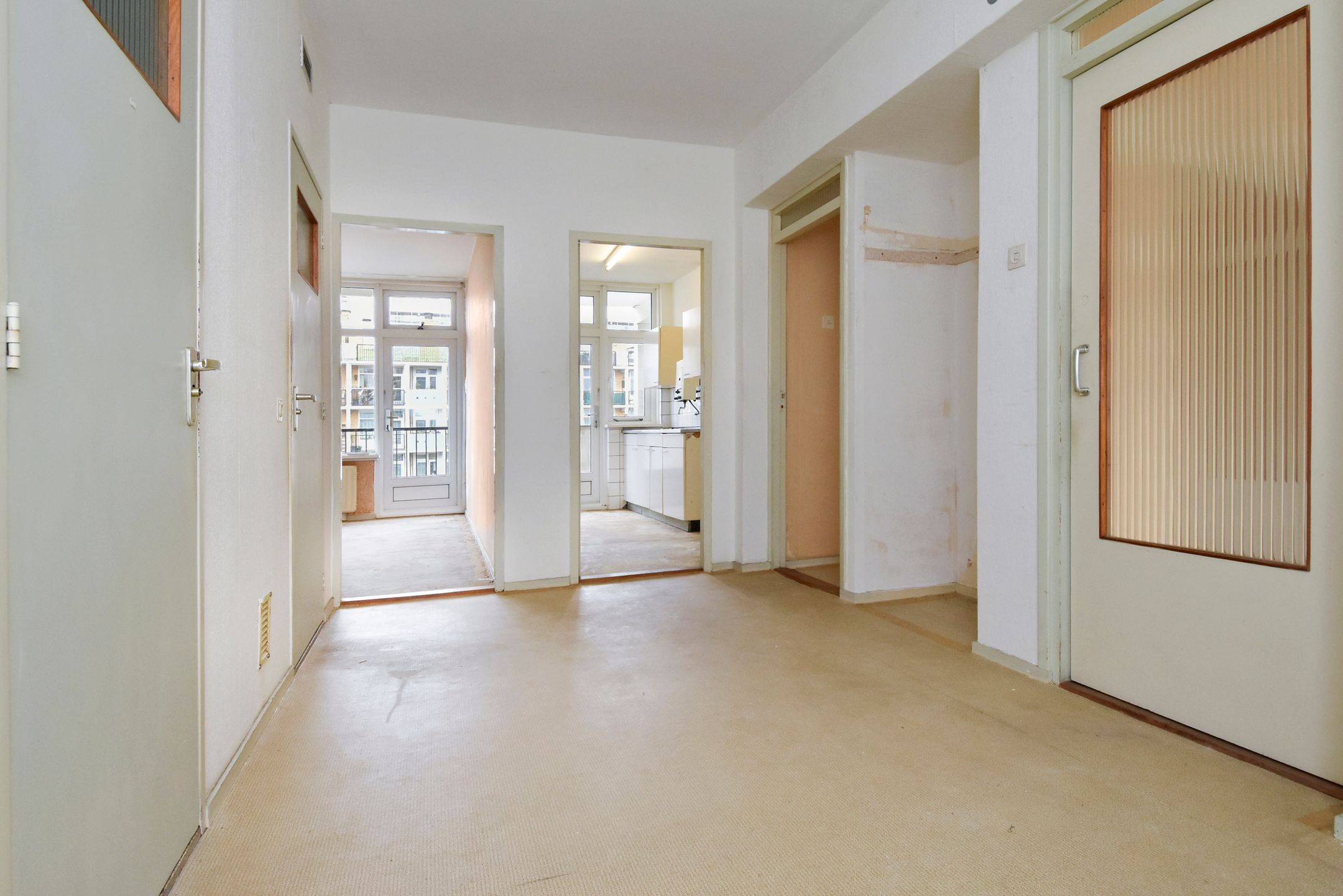 Photo 9 of Louis Davidsstraat 597