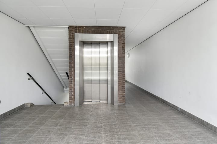 Appartement te koop: Dunantstraat 100, Zoetermeer